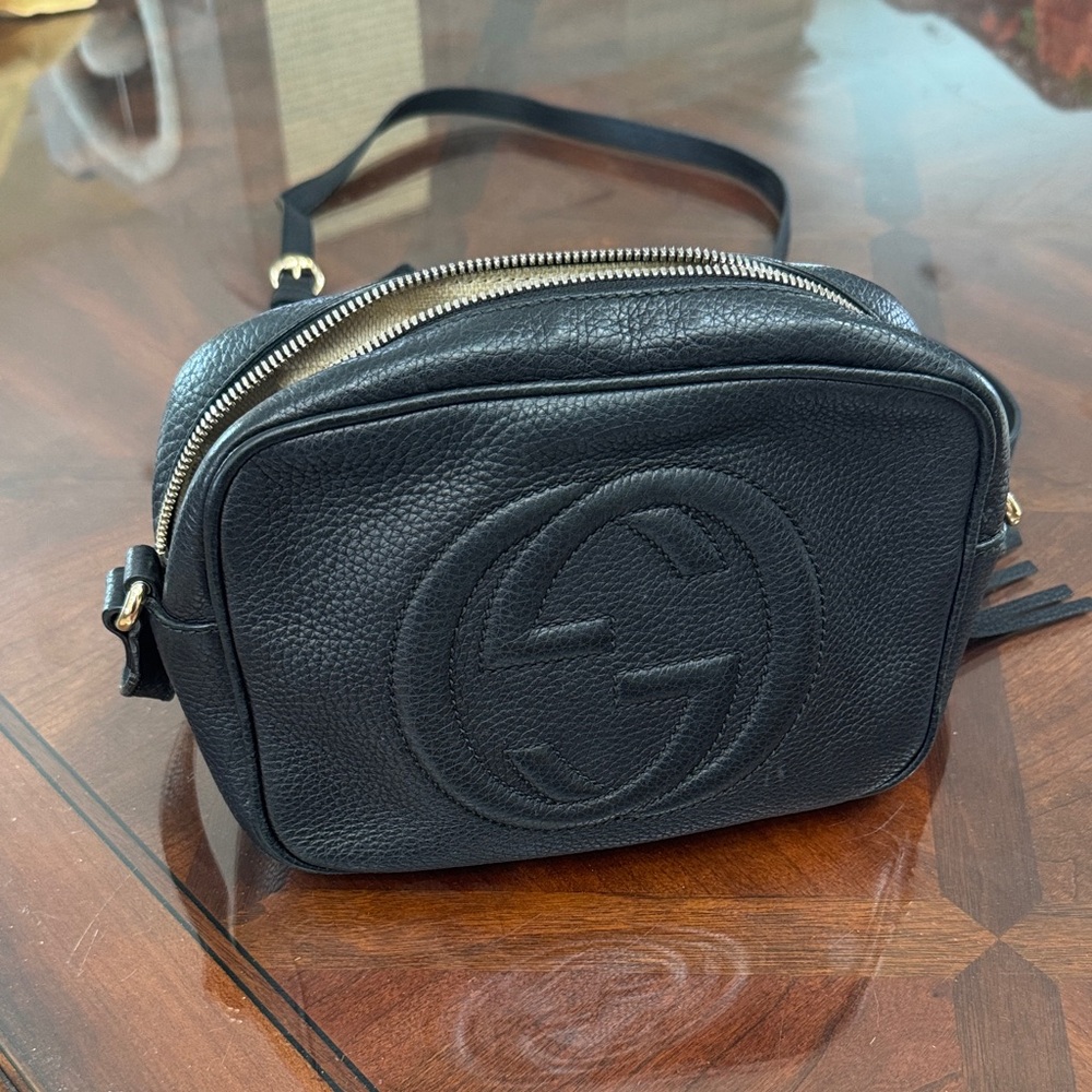 Gucci Black Pebbled Leather Crossbody Bag